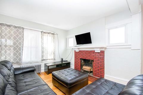 1062 Sumner Ave, Springfield, MA 01118 photo 28