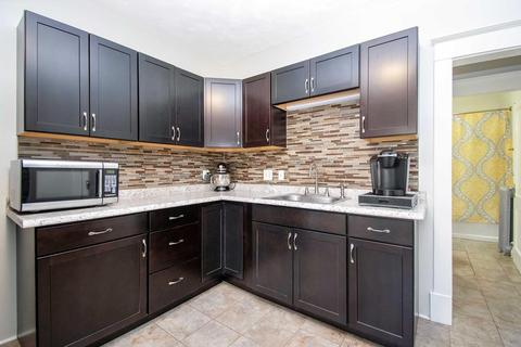 1062 Sumner Ave, Springfield, MA 01118 photo 14