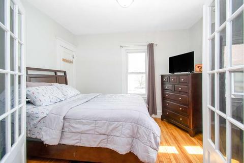 1062 Sumner Ave, Springfield, MA 01118 photo 23