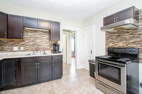 1062 Sumner Ave, Springfield, MA 01118 photo 11
