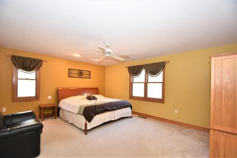 71 Pearl St, Upton, MA 01568 photo 14
