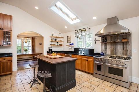 16 Berry #1, Danvers, MA 01923 photo 6