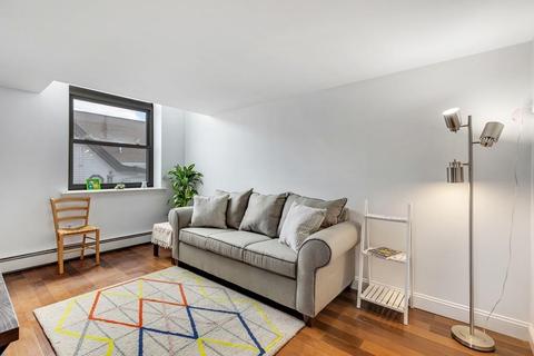 12 Locust St #3D, Everett, MA 02149 photo 5