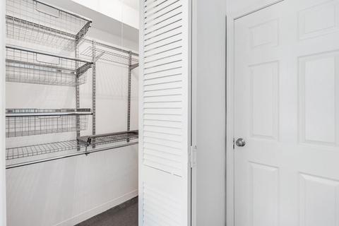 12 Locust St #3D, Everett, MA 02149 photo 21