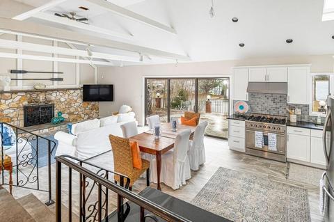 23 Marks Cove Rd, Wareham, MA 02571 photo 5