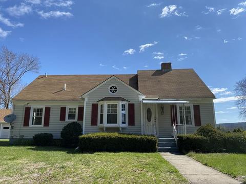 9 Mattson Blvd, Ware, MA 01082 photo 1