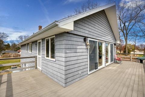 37 Deane St, Chicopee, MA 01020 photo 24