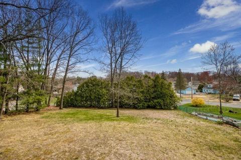 37 Deane St, Chicopee, MA 01020 photo 31