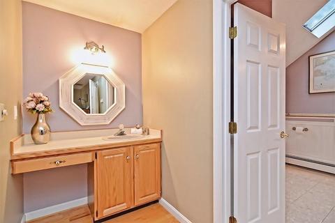 94 Windsor Ave, Acton, MA 01720 photo 23