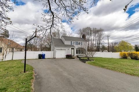 5 Donbray Rd, Springfield, MA 01119 photo 3