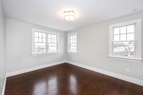 126 Lothrop St, Beverly, MA 01915 photo 23