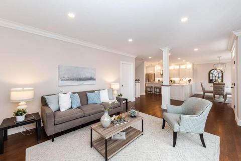 126 Lothrop St, Beverly, MA 01915 photo 12