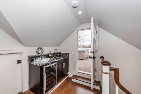 126 Lothrop St, Beverly, MA 01915 photo 24
