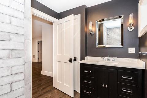 126 Lothrop St, Beverly, MA 01915 photo 29