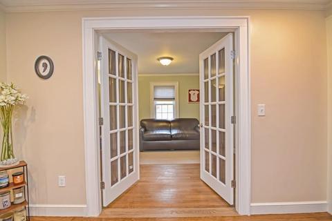561 Webster St, Needham, MA 02494 photo 9