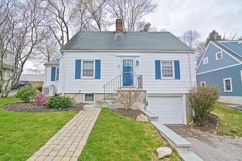 561 Webster St, Needham, MA 02494 photo 1
