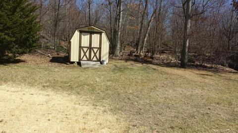 127 Garnet St, Springfield, MA 01129 photo 3