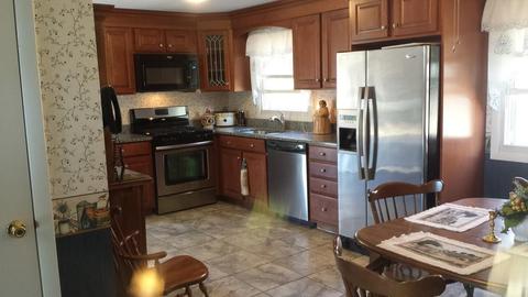 127 Garnet St, Springfield, MA 01129 photo 7