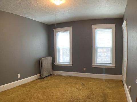 21 Stanton St, Worcester, MA 01605 photo 6