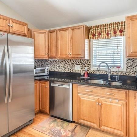 31 Mcdevitt Rd, Randolph, MA 02368 photo 8