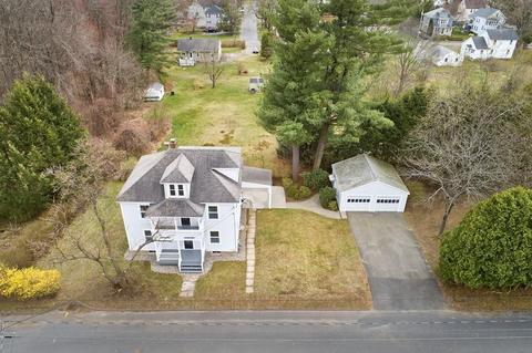 96 Briggs St, Easthampton, MA 01027 photo 2