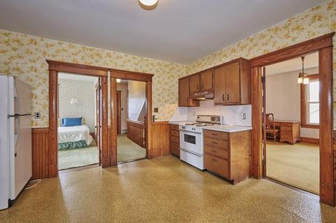 96 Briggs St, Easthampton, MA 01027 photo 19