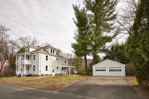 96 Briggs St, Easthampton, MA 01027 photo 1