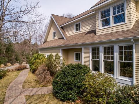 149 Common Ln, Beverly, MA 01915 photo 2