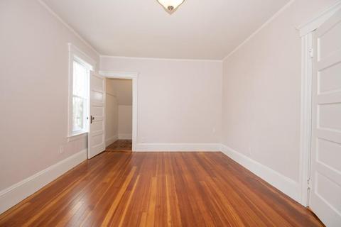 11 Wrentham Rd, Worcester, MA 01602 photo 24