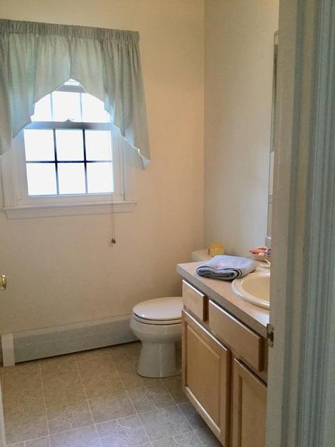 136 Macarthur Rd, Northbridge, MA 01534 photo 6