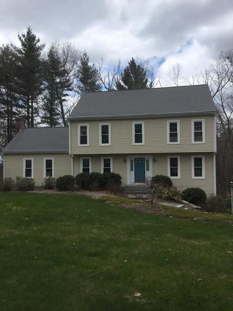 136 Macarthur Rd, Northbridge, MA 01534 photo 2