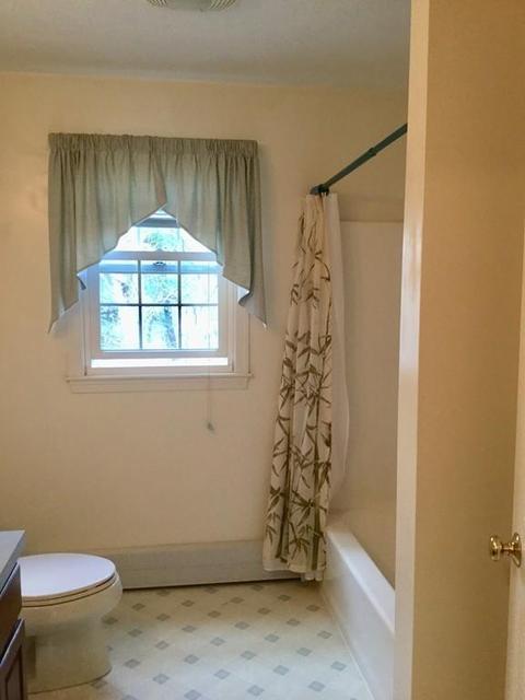 136 Macarthur Rd, Northbridge, MA 01534 photo 24