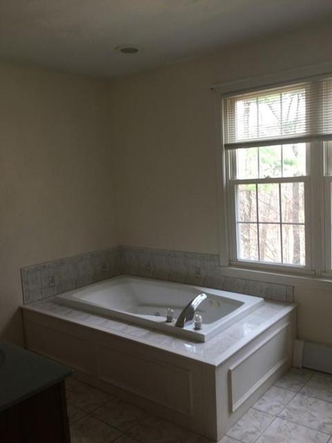 136 Macarthur Rd, Northbridge, MA 01534 photo 31