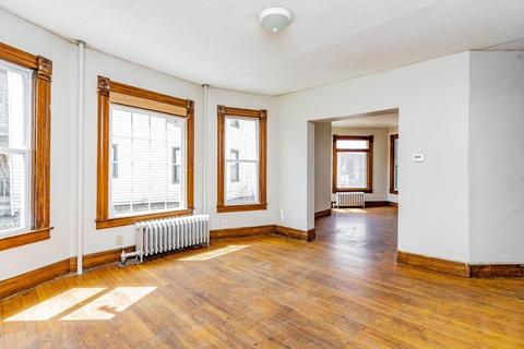 17 Marble St, Springfield, MA 01105 photo 9