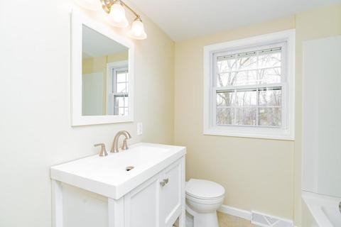 80 Munger Rd, Chicopee, MA 01020 photo 16