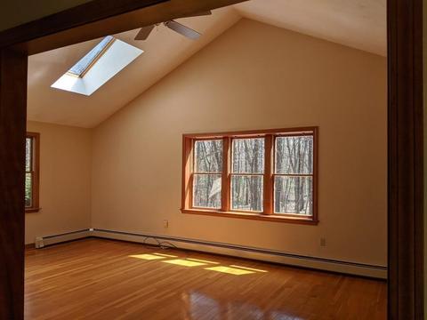 18 Glenview St, Upton, MA 01568 photo 3