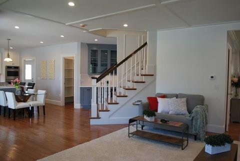 4 Pond St, Needham, MA 02492 photo 3
