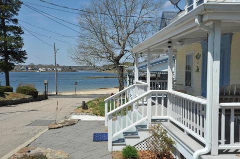 11 First St, Wareham, MA 02558 photo 1