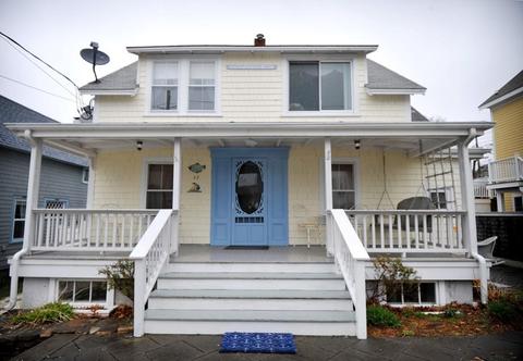 11 First St, Wareham, MA 02558 photo 4