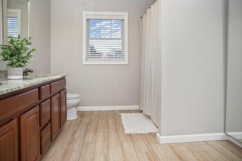 64 Lewis St, Fall River, MA 02724 photo 8