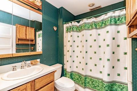 51 Maple Ter, West Springfield, MA 01089 photo 24