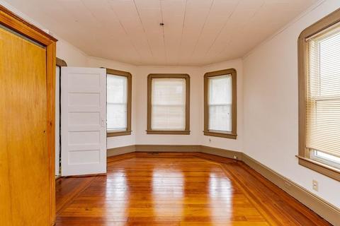 51 Maple Ter, West Springfield, MA 01089 photo 3