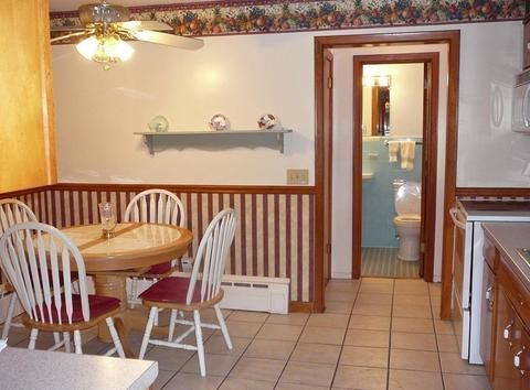 30 Smith St, Chicopee, MA 01020 photo 19
