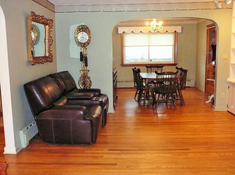 30 Smith St, Chicopee, MA 01020 photo 12