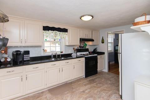 2 Jean Rd, Walpole, MA 02081 photo 2
