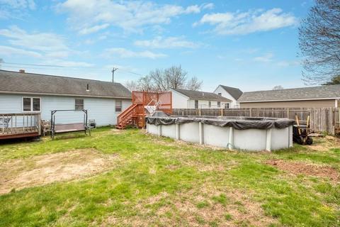 62 Dillon St, Chicopee, MA 01013 photo 19