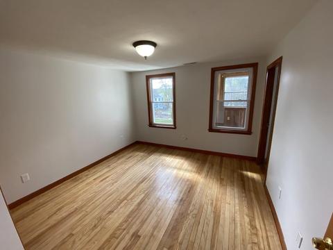 28 Moore Ave, Worcester, MA 01602 photo 8
