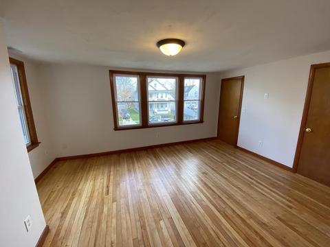 28 Moore Ave, Worcester, MA 01602 photo 6