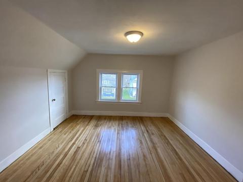 28 Moore Ave, Worcester, MA 01602 photo 11