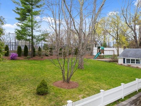 573 Webster St, Needham, MA 02494 photo 25